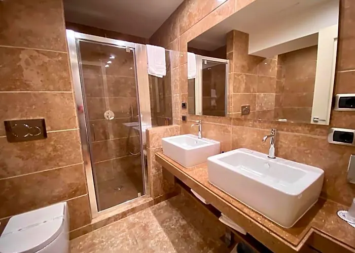 Delle Nazioni Otel 4*